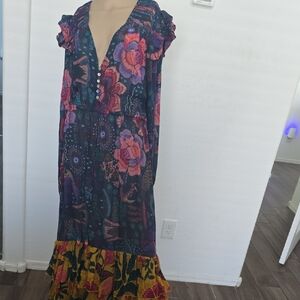 FARM Rio Vibrant Floral Maxi Dress